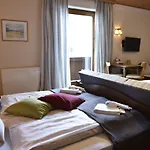 Bed & Breakfast Fanningberg 3*